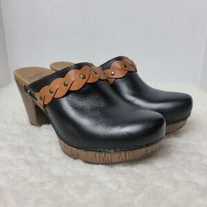 Dansko Rach  Womens Shoes Size 38 US 7.5-8 EUR Black Leather Mule Clogs Heels